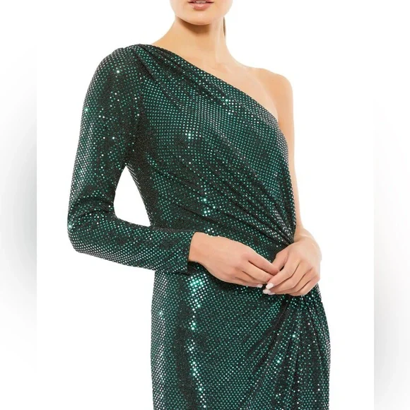 IEENA FOR MAC DUGGAL Sequined One Sleeve Draped Gown - Picture 2 of 3